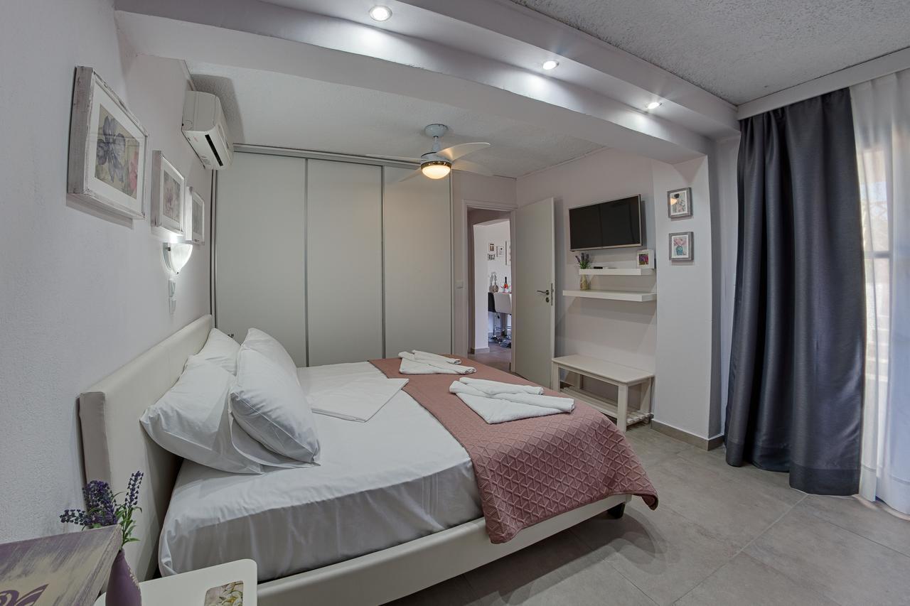 Irida Holiday Apartments 스투파 외부 사진